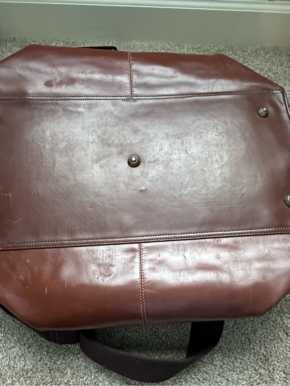 Fossil 54 | Men's Leather Weekender Duffel Bag - Picture 8 of 8